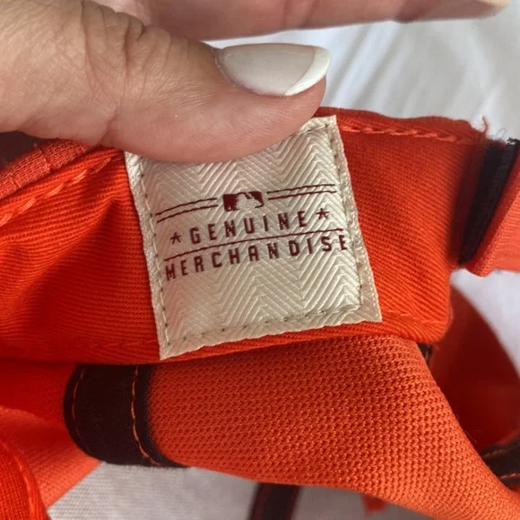 Authentic Miami Marlins baseball cap. Orange color,adjustable. Great condition. - Picture 4 of 7